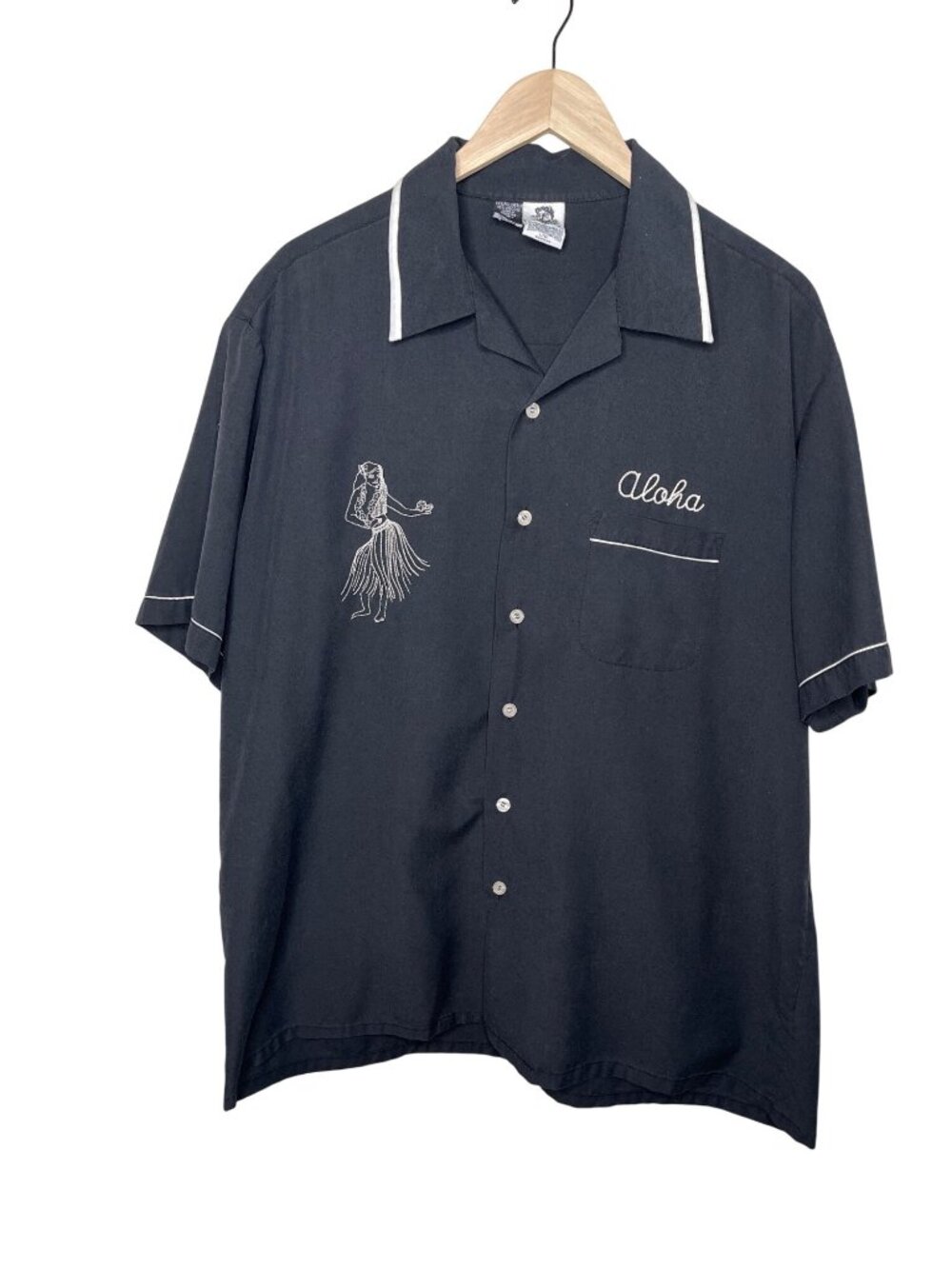 Kennington Mens XL Aloha Embroidered Hawaiian Button-Up Camp Shirt Black